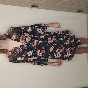 Chic Floral Long Sleeve Dress